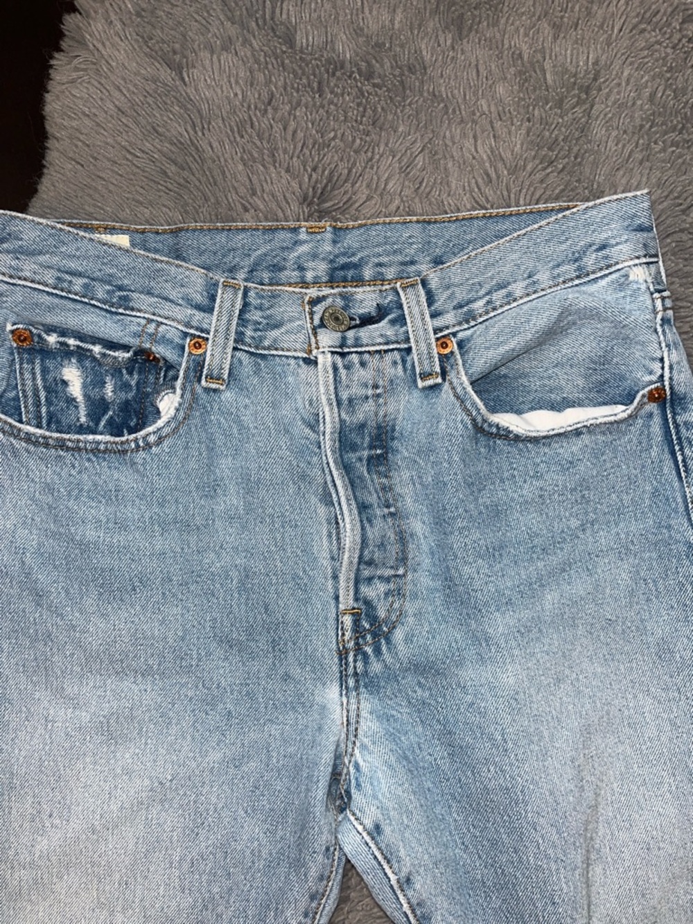 Levi's Light Blue Women's Straight Leg Jeans - Picture 3 of 8